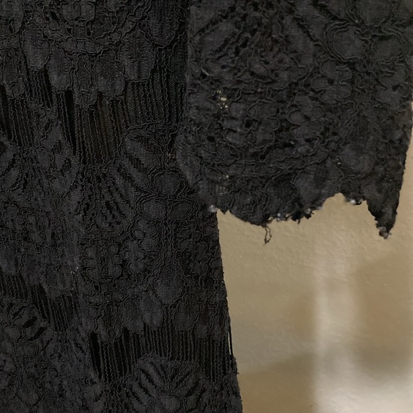 Lace Dainty Jewells Dress🖤 - Picture 3 of 7